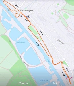 Die Strecke verläuft über die Brücke auf der Jahnstrasse Richtung Mainberg, am Fahrradweg entlang bis zur kleine Brücke links in den Albanpark. Am Festplatz ist eine Getränkestation für euch aufgebaut und es geht hinter dem FTS Heim zurück auf die Jahnstrasse in Richtung der Sportplätze. Vor dem Sportplatz bitte rechts abbiegen auf die Schotterweg und bis zur Panzereinfahrt Laufen und zurück zum Start/ Ziel beim der KFZ- Werkstatt Fürst wo es noch eine Runde um den Wendeplatz geht um von hinten über die Ziellinie zu Laufen. Eine Runde hat ca. 5 Km für den 10 Km wird diese zweimal gelaufen. Die Strecke ist für euch ausreichend mit Pfeilen und Schildern markiert Bitte beachtet das die Strecke nicht für den öffentlichen Verkehr gesperrt ist.